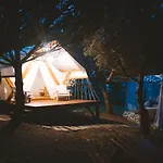 Luxury tent Kabaceira Glamping *