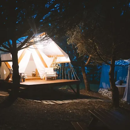 Luxusní stan Kabaceira Glamping *