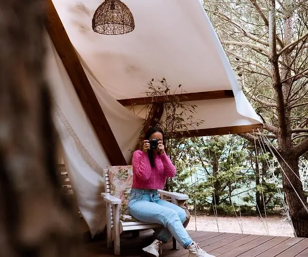 Kabaceira Glamping Campo de lujo Atalaia (Lisbon)